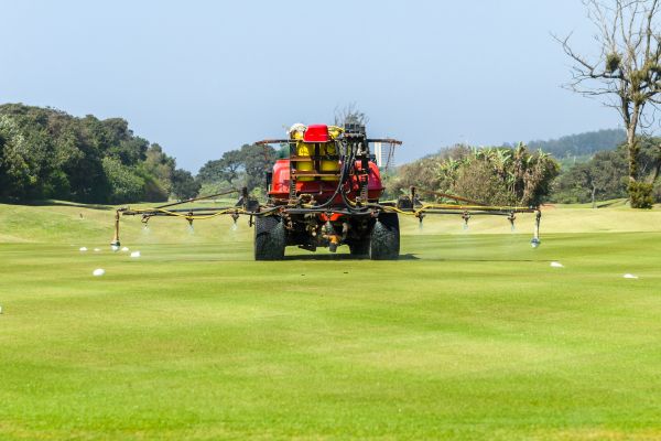 Golf Course Lawn Care in Harrisburg